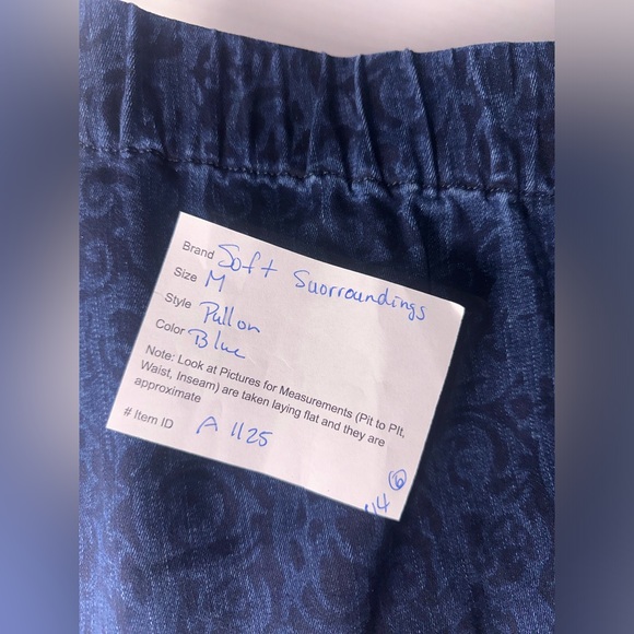 Soft Surroundings Women’s M‎ Blue Tapestry Print Jeggings Leggings Pull on - Picture 9 of 9